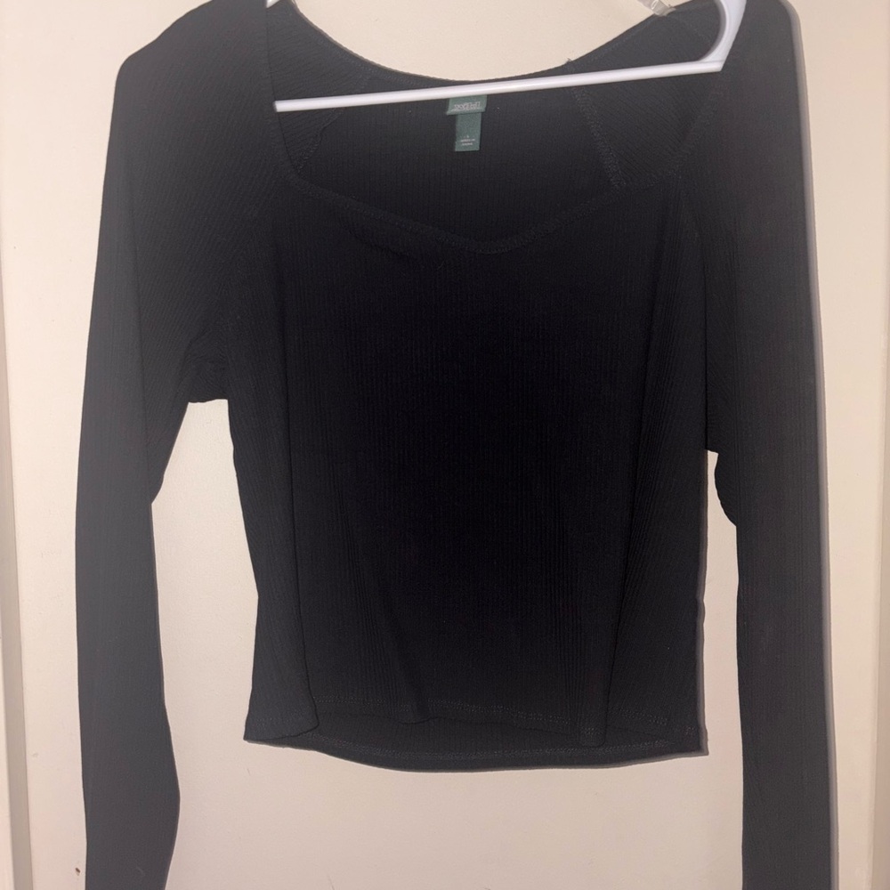 Black Long Sleeve Top